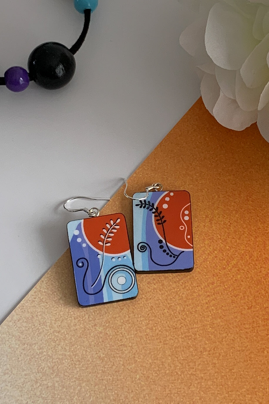 Oblong shaped paper earrings