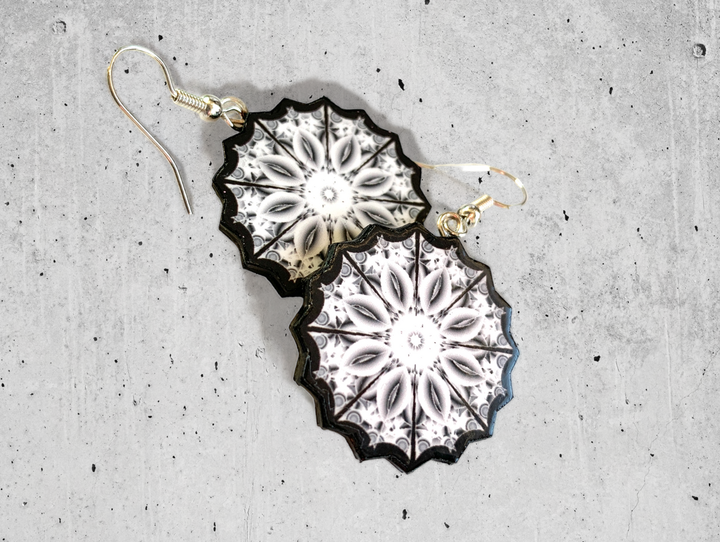 Star Kaleidoscope paper earrings