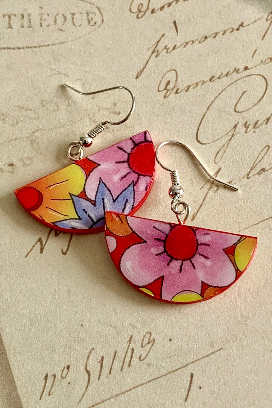 Paper Quilling Earrings at the Lake Forest Park Library | Events | King  County Library System