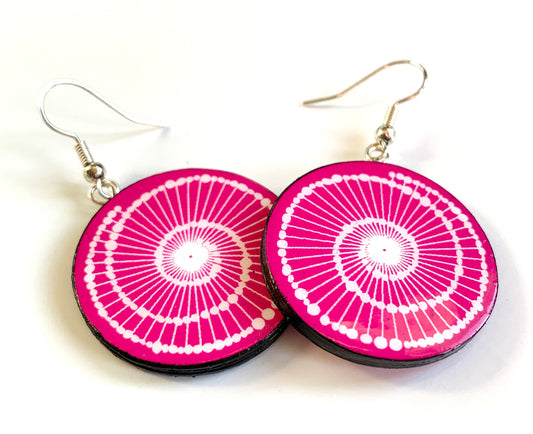 Spiral design round paper earrings