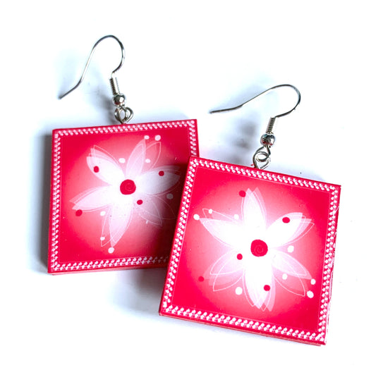 Flower style square shaped paper earrings